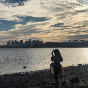 Meet your Posher, Armela